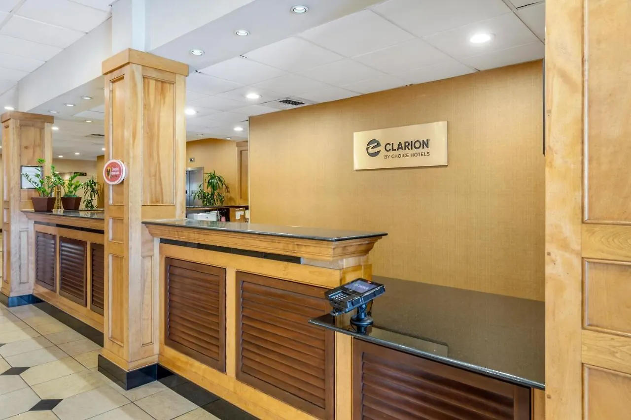 Clarion Hotel Anaheim Resort
