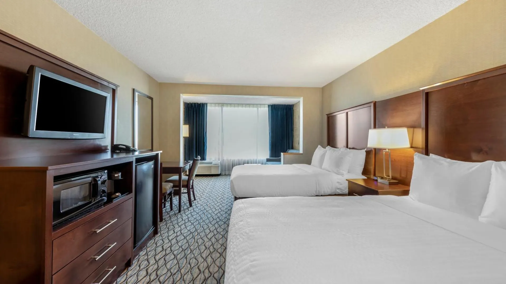 Clarion Hotel Anaheim Resort 3*,  United States