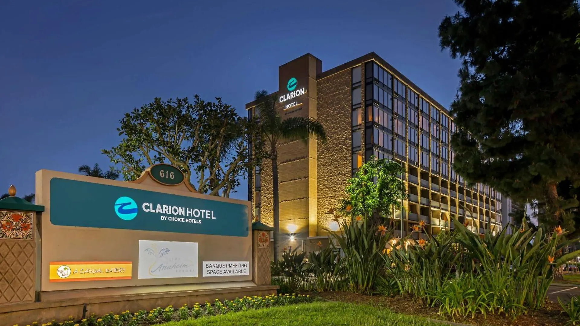 Clarion Hotel Anaheim Resort